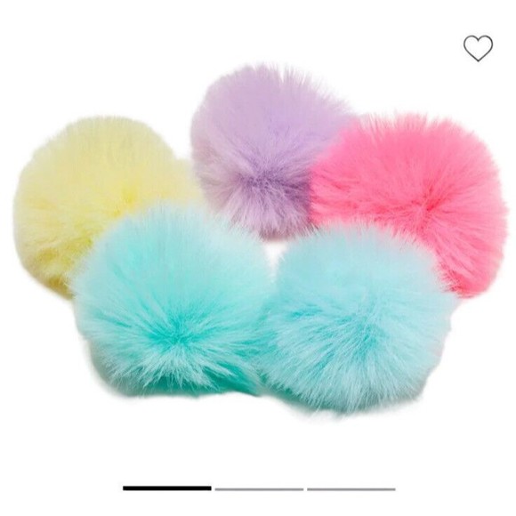 Croc Jibbitz Charm Pack Bright Color Puff Ball 5 pack Item 10009279 New - Picture 3 of 6